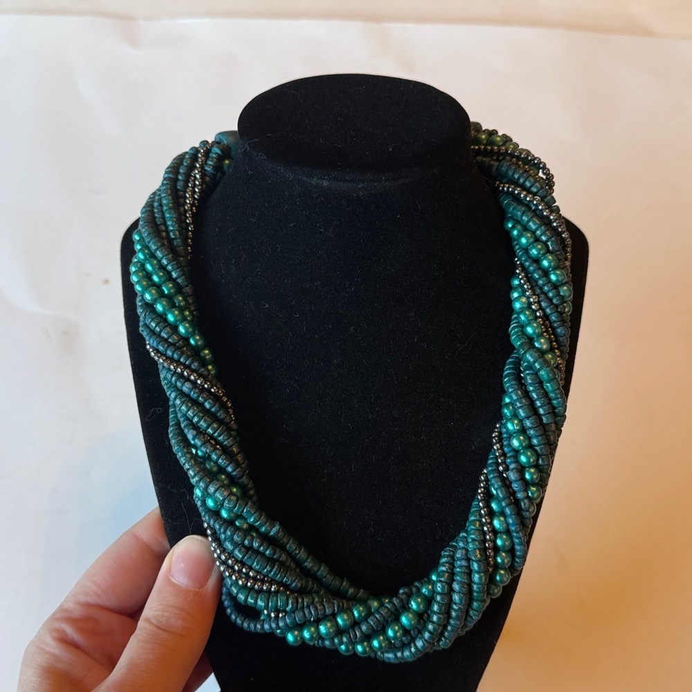 Elegant Blue / Green Chunky Beaded  Statement Necklace